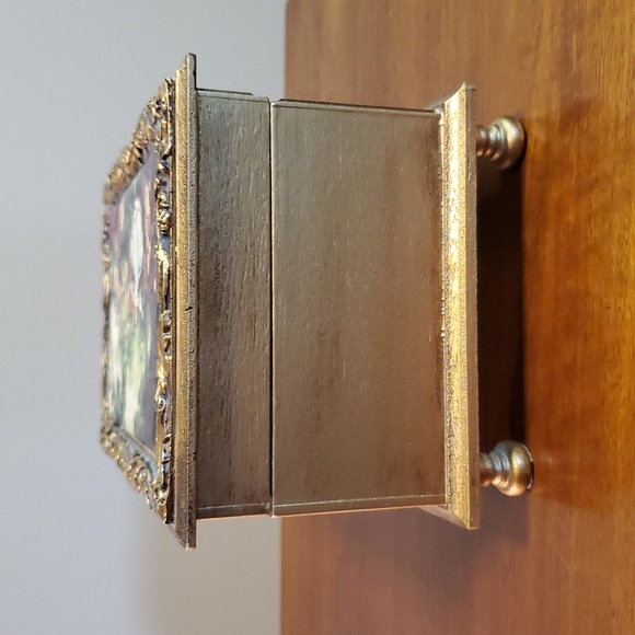 Vintage Jewelry Music Box Guilded Wood Japan - Picture 6 of 9